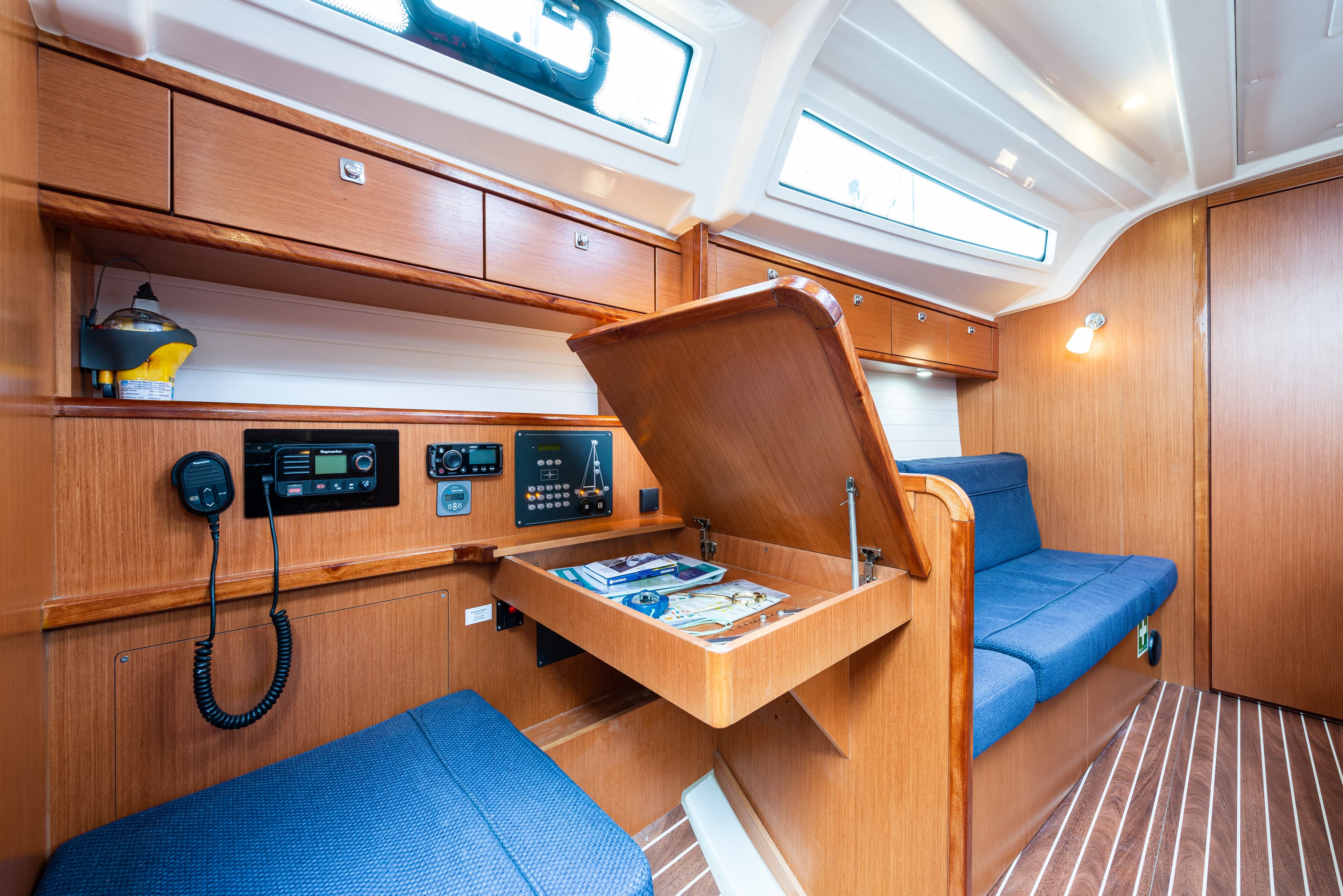 Bavaria 37 - photo 16