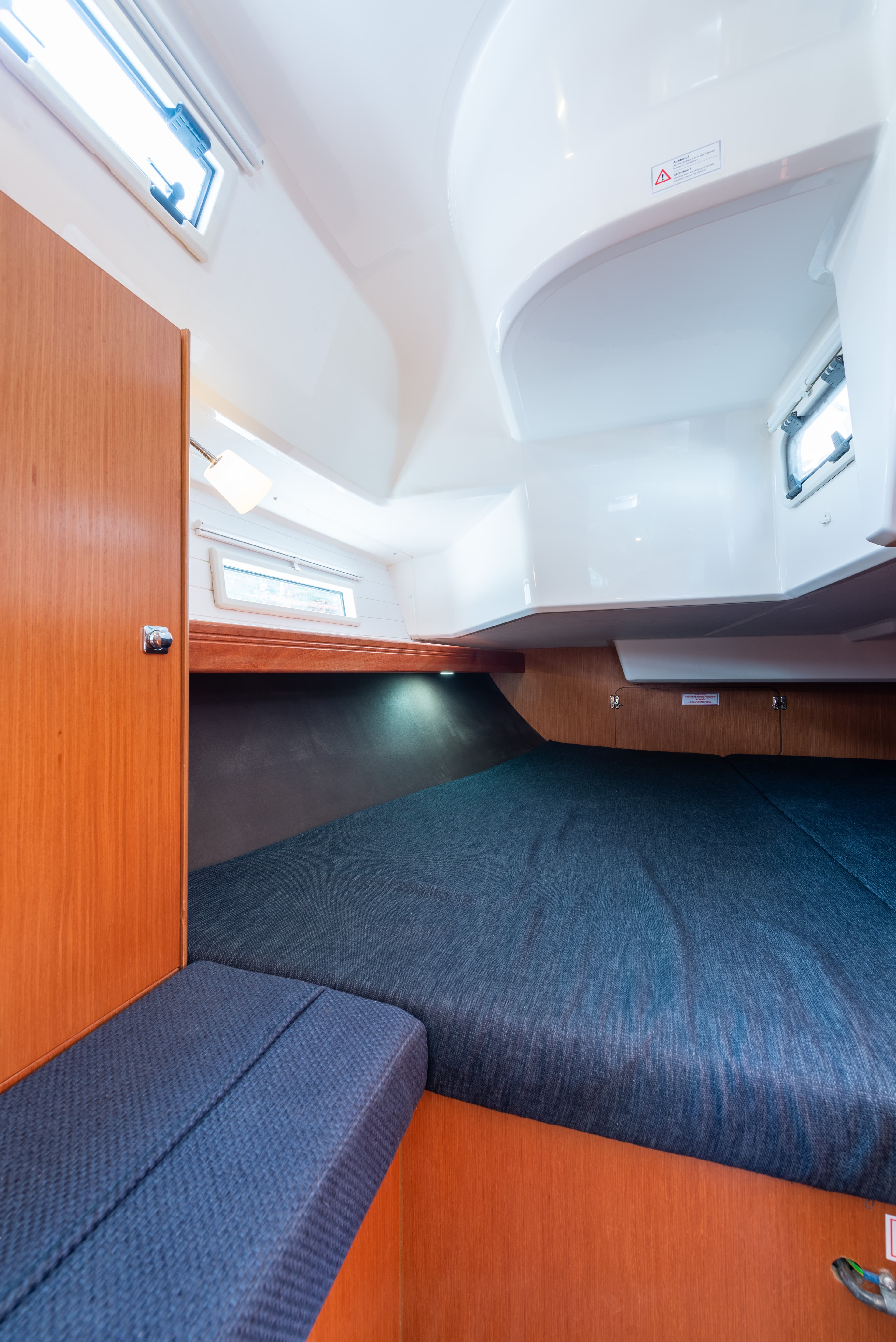 Bavaria 37 - photo 12