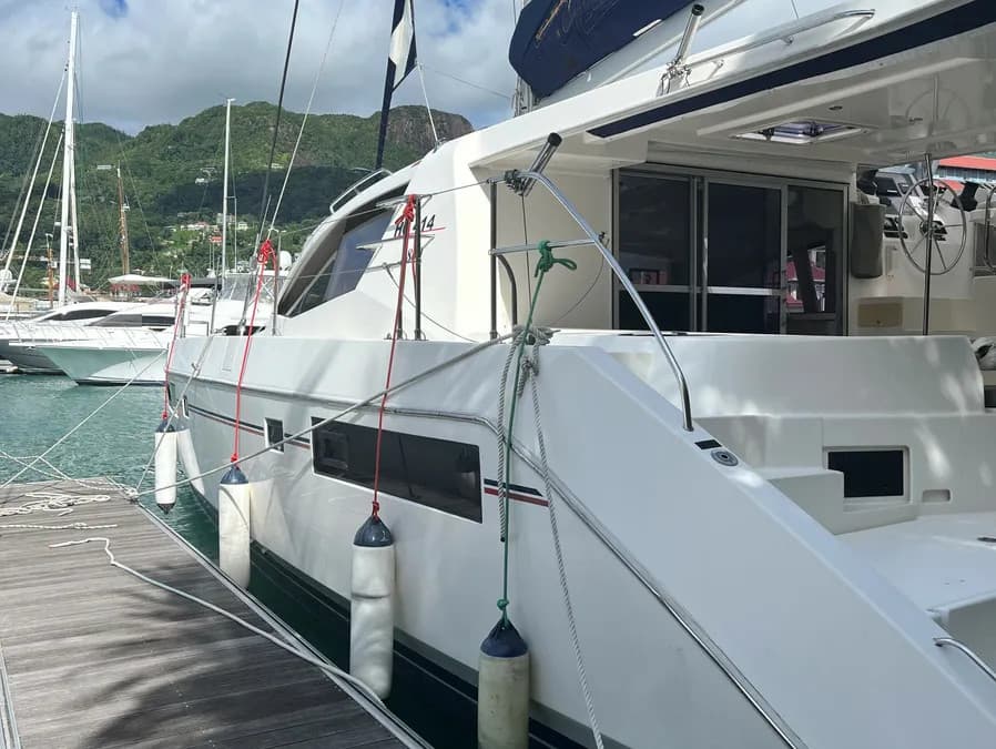 Leopard 48 - photo 8