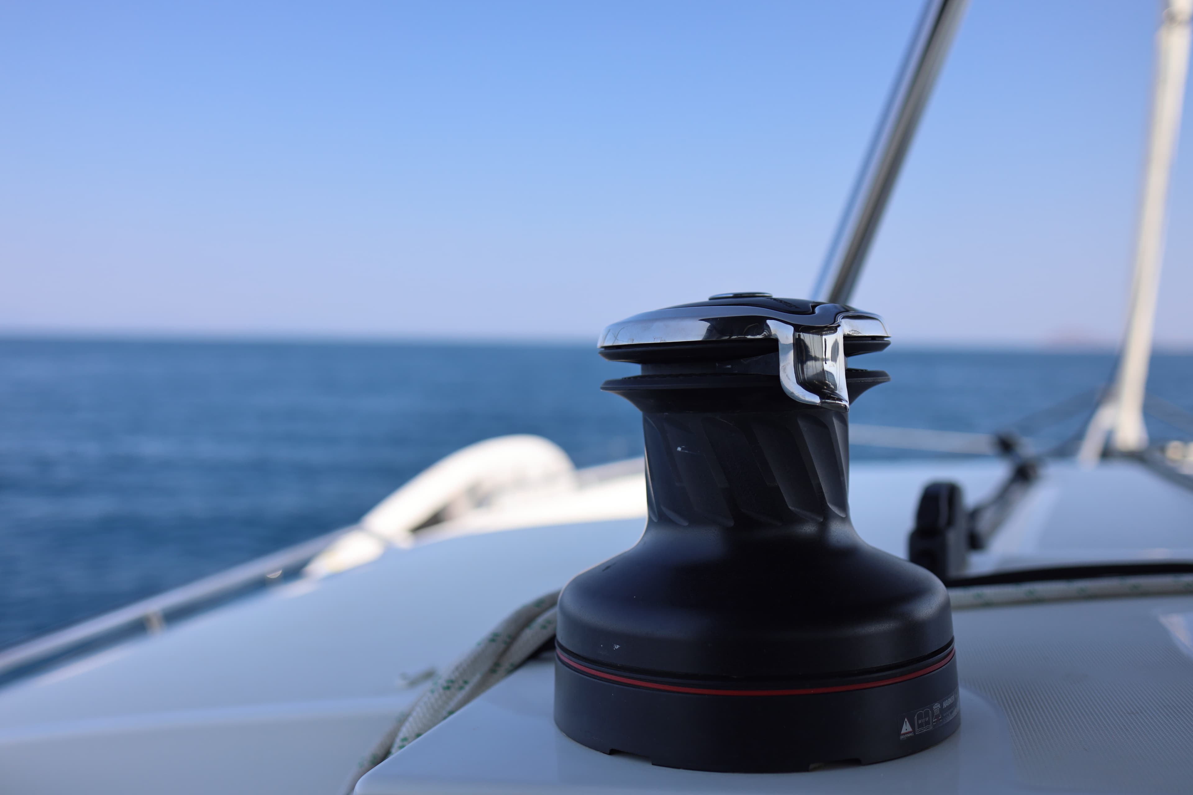 Lagoon 450 Fly - photo 4