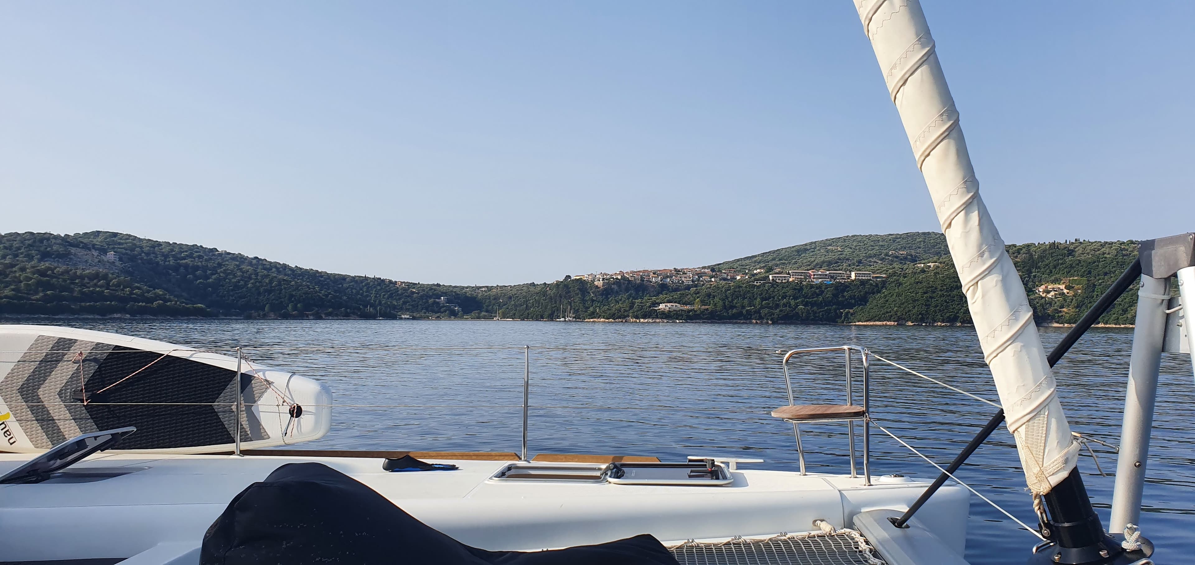 Lagoon 450 Fly - photo 17