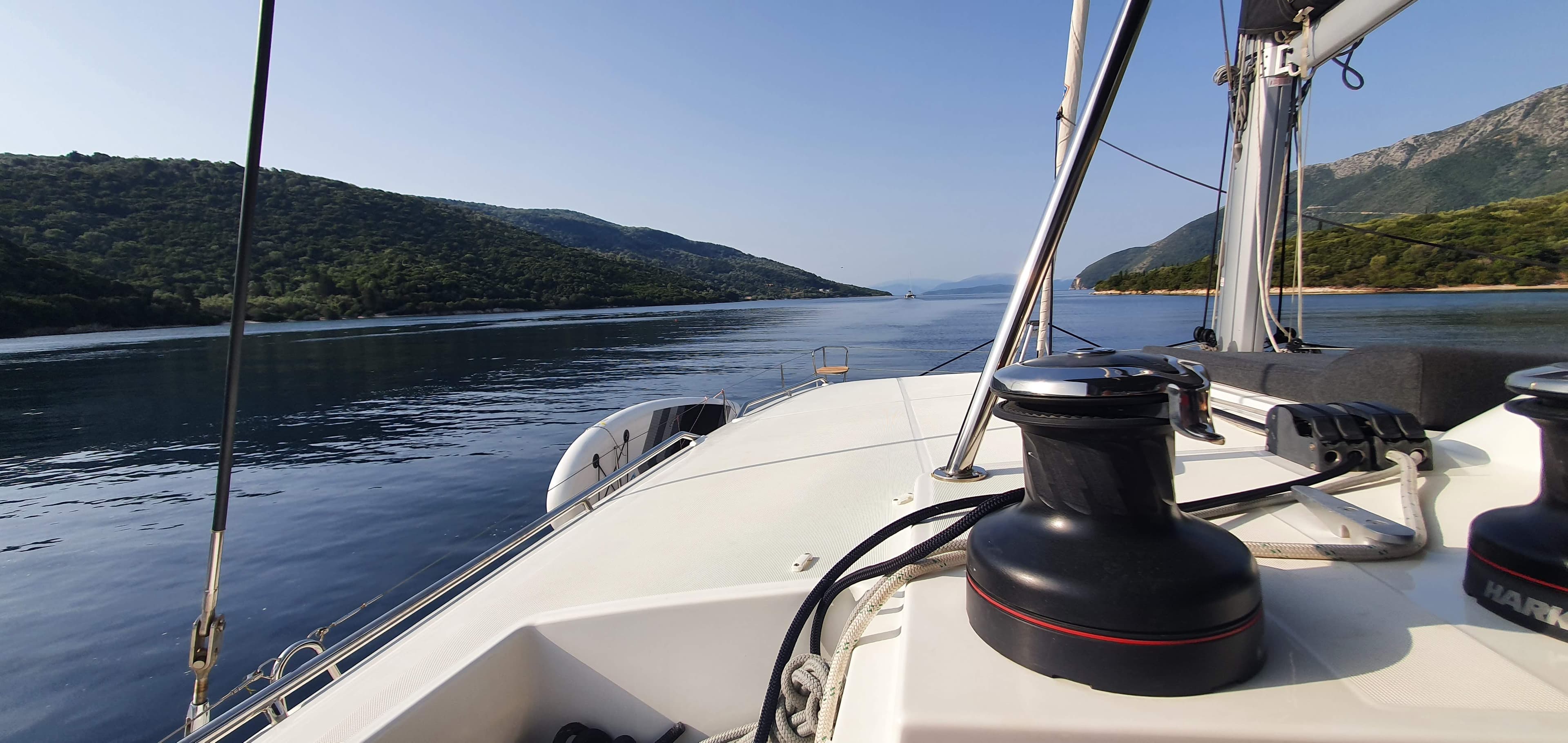 Lagoon 450 Fly - photo 16