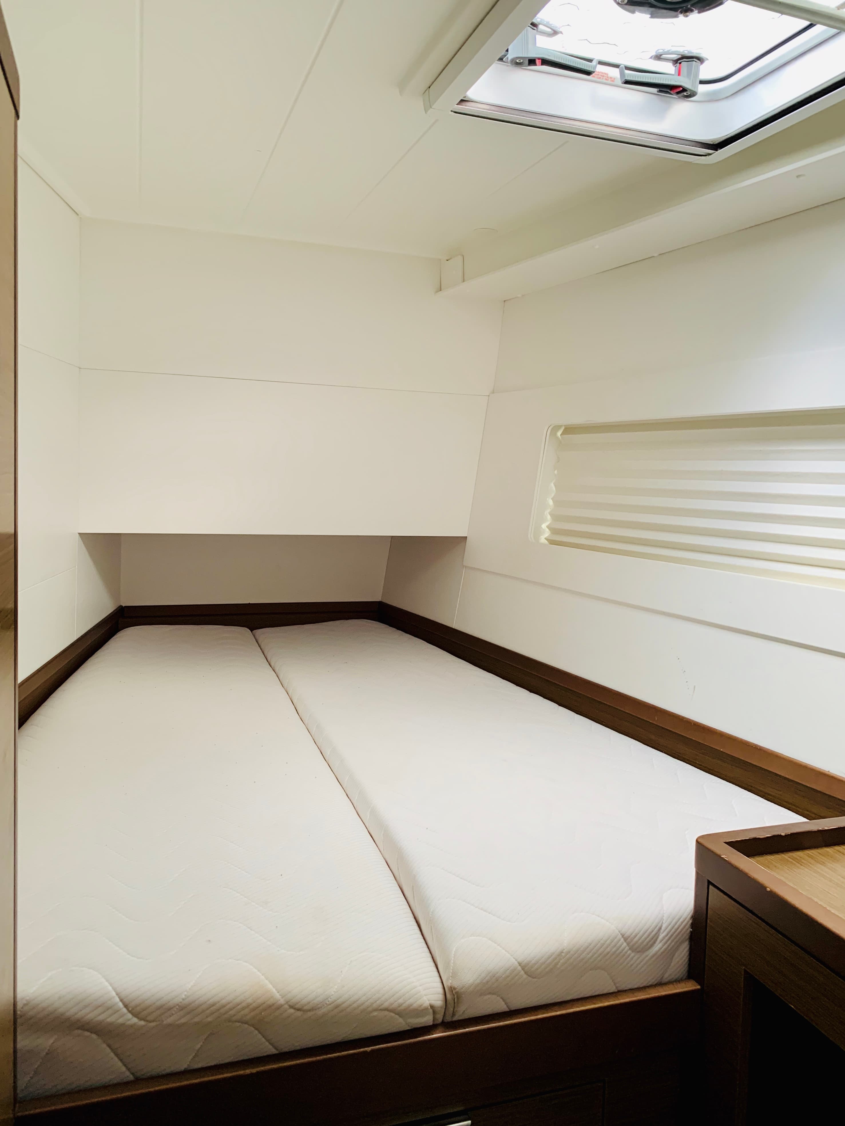 Lagoon 40 - photo 18