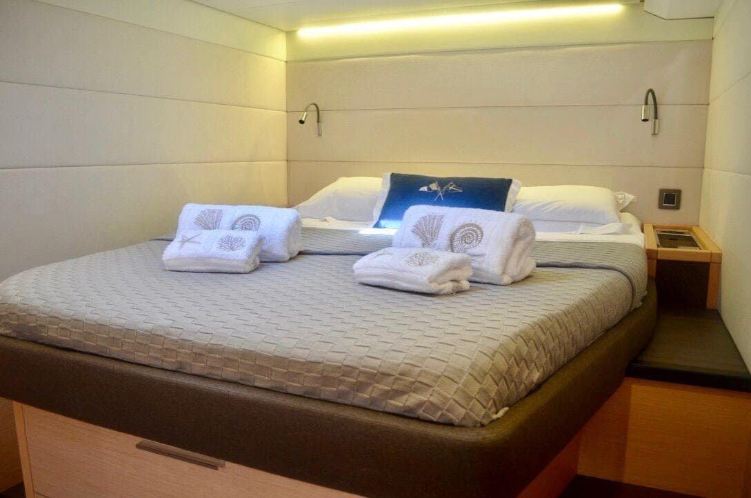 Lagoon 620 - photo 7