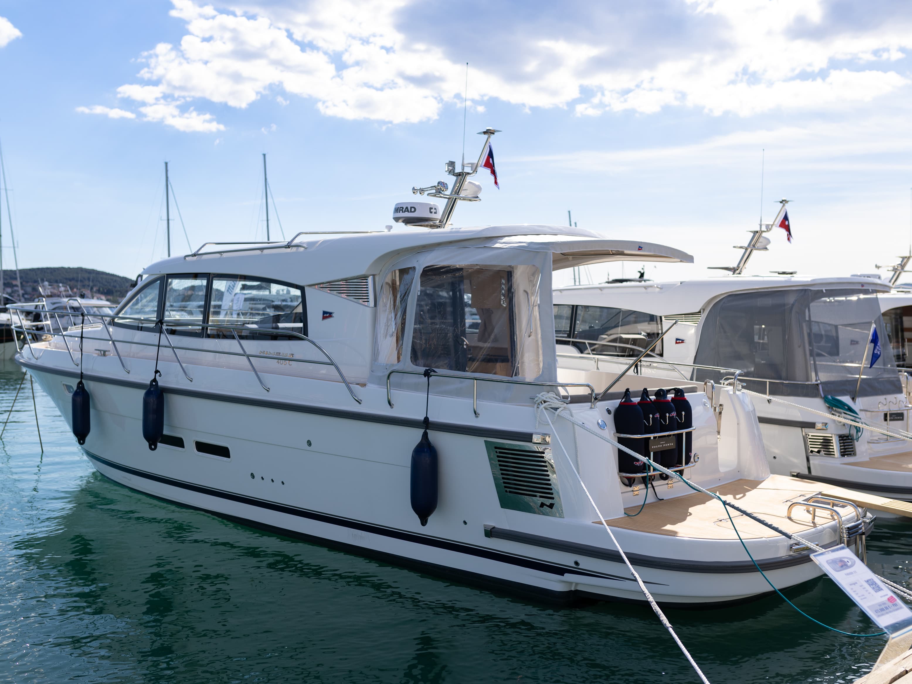 Nimbus 405 Coupe - photo