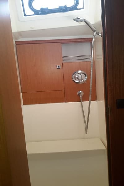 Bavaria 46 Cruiser - photo 7