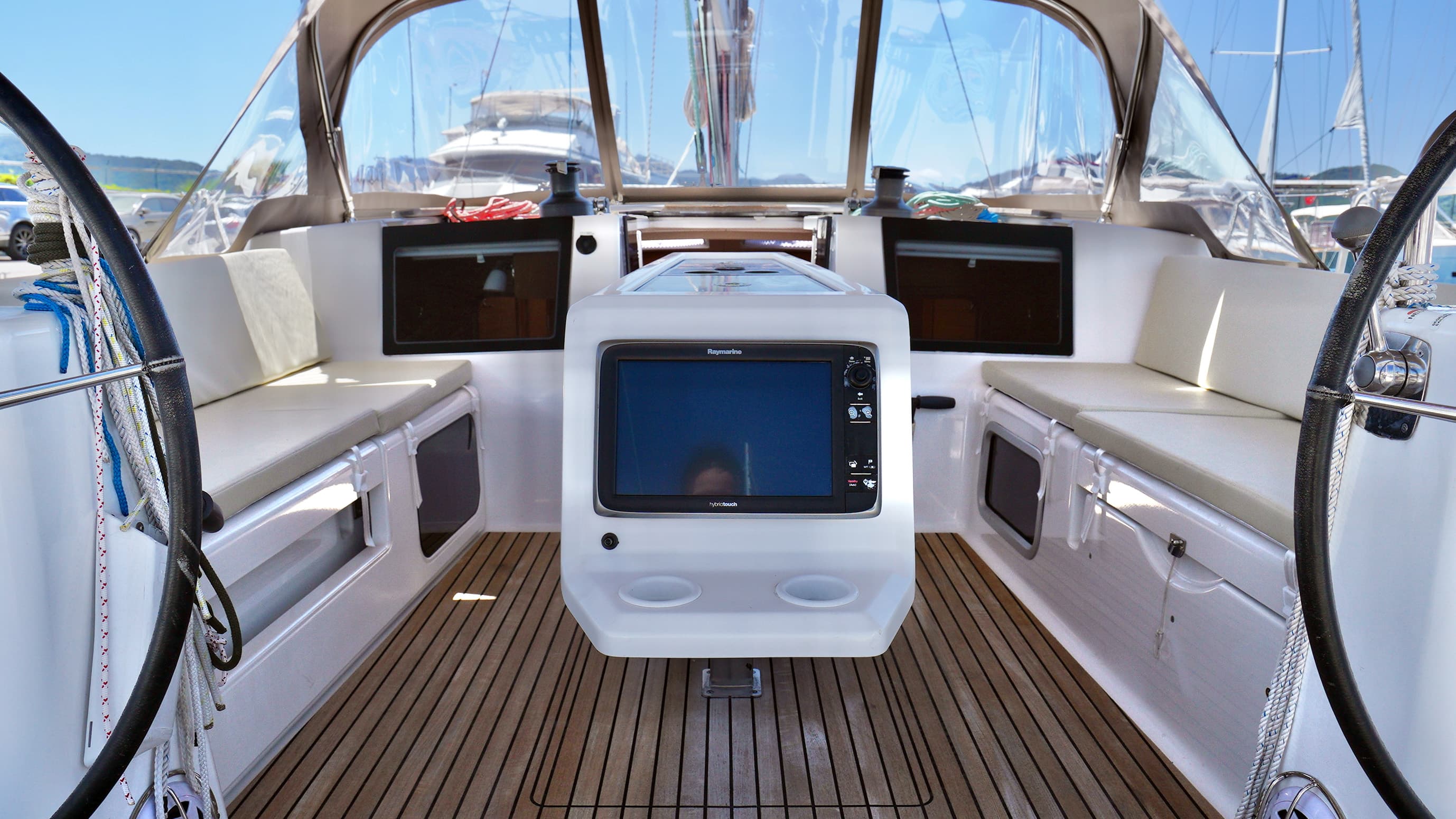 Dufour 460 Grand Large - photo 20