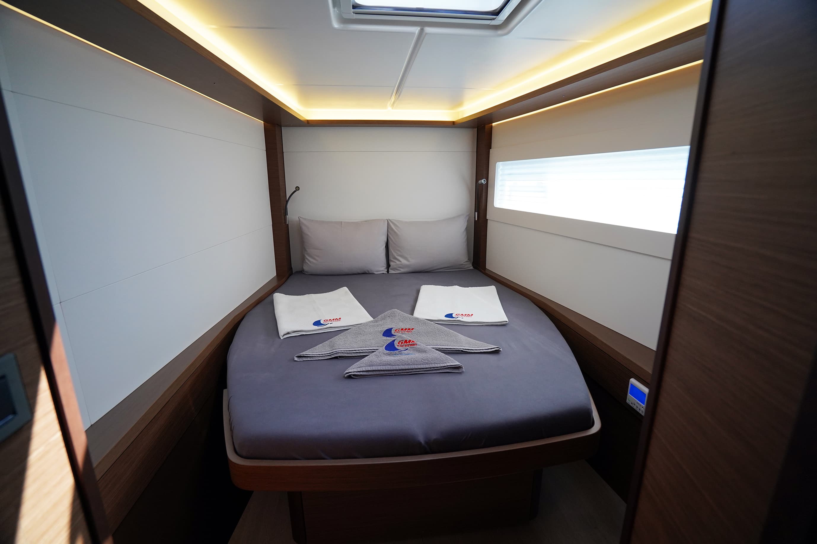 Lagoon 46  - photo 17