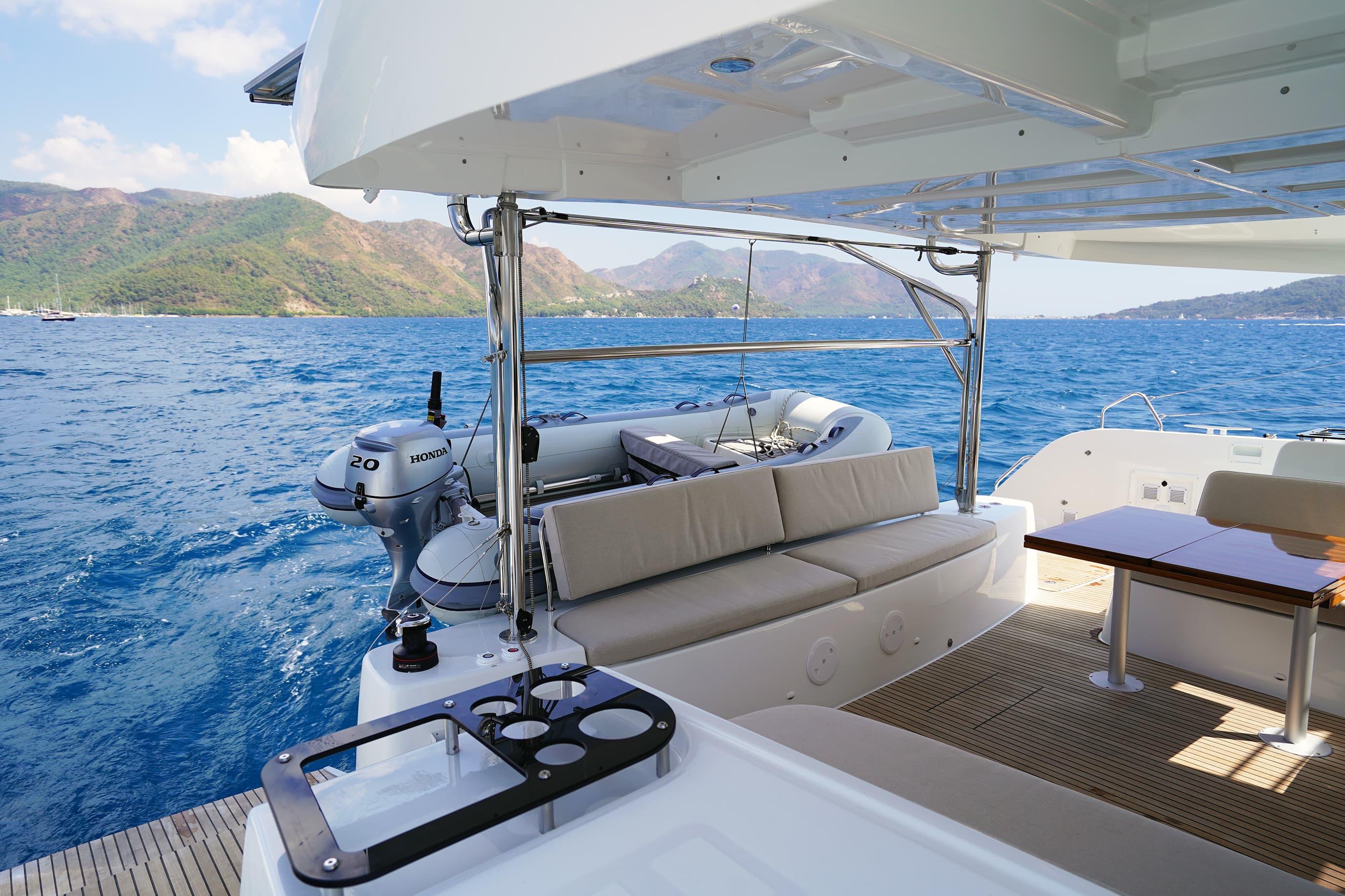 Lagoon 46  - photo 15