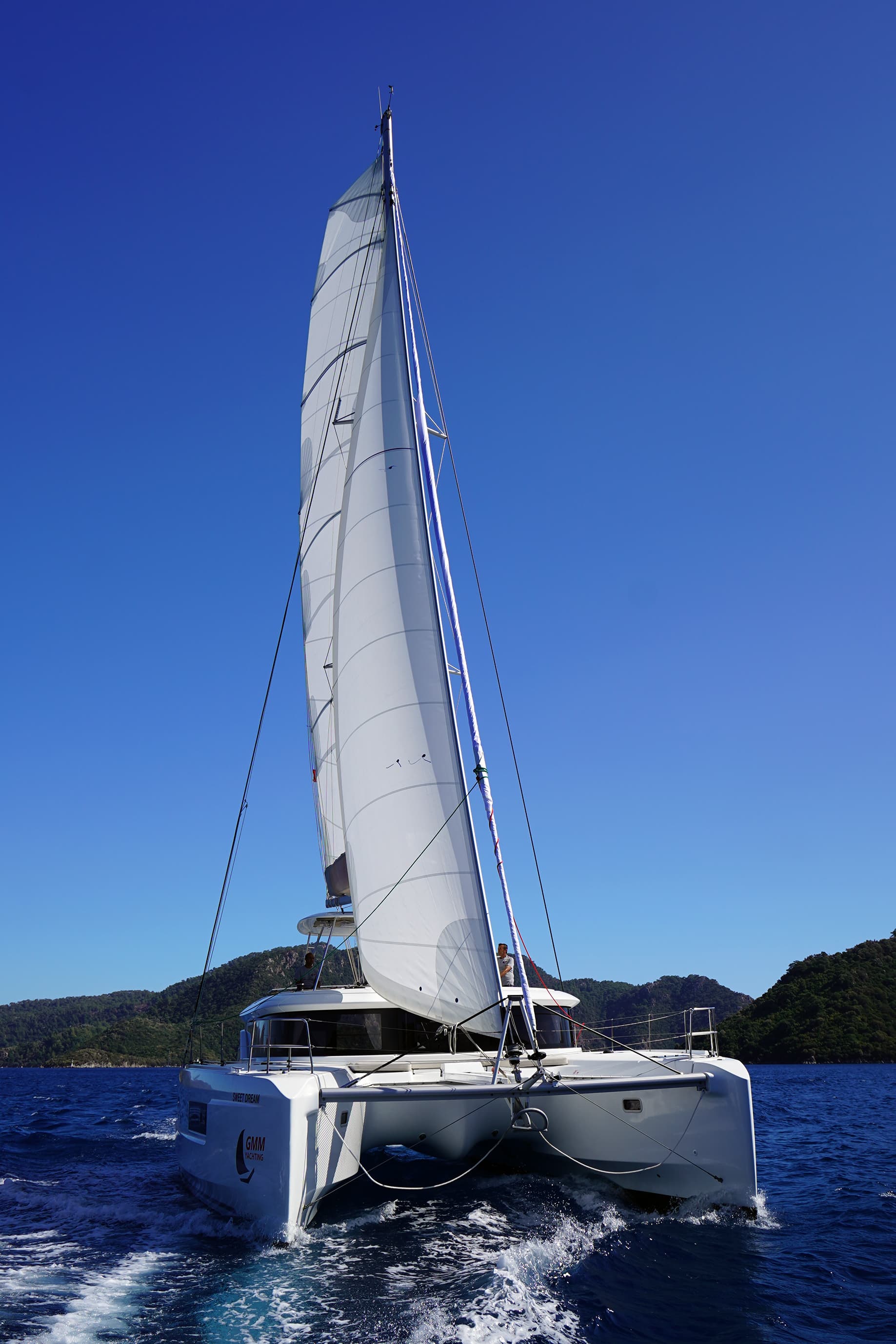 Lagoon 46  - photo 19