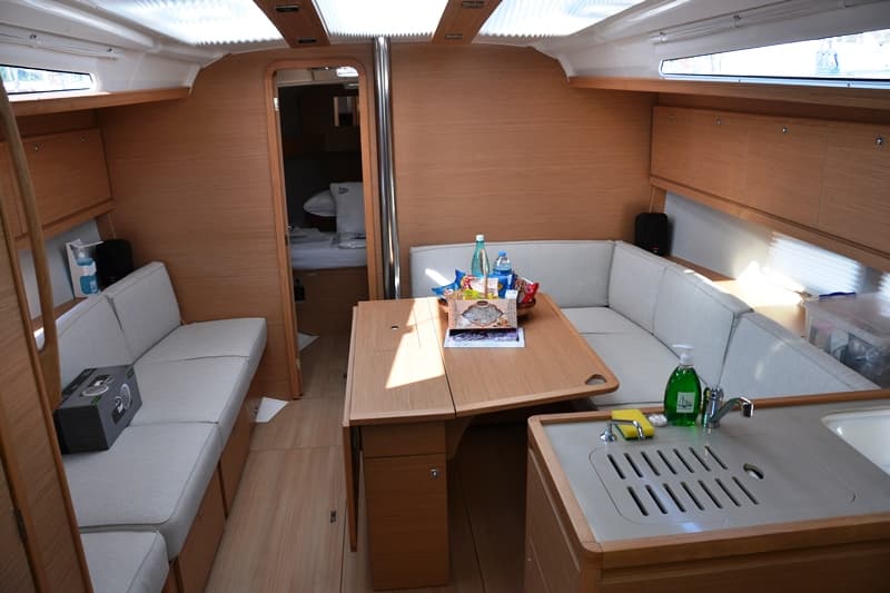 Dufour 390 Grand Large - photo 8