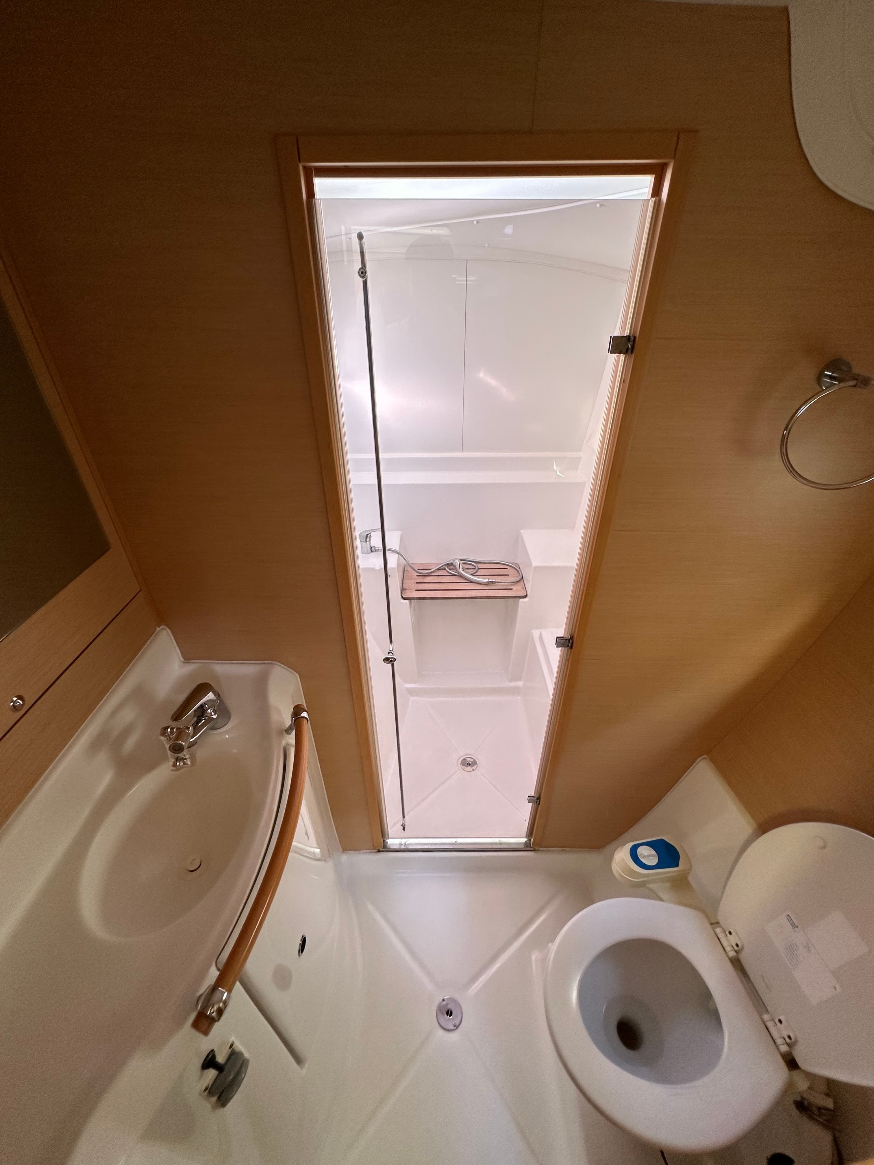 Lagoon 380 - photo 6