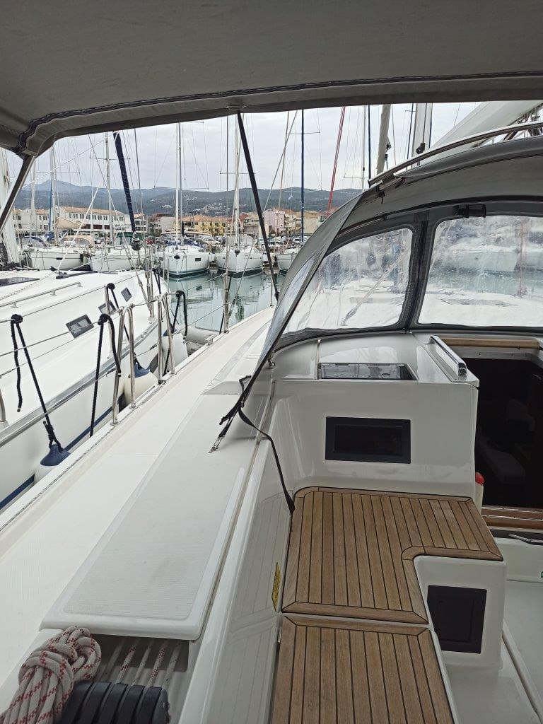 Bavaria C45 - photo 19