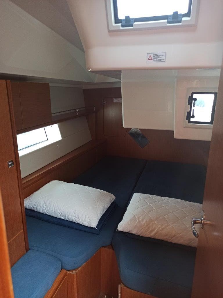 Bavaria C45 - photo 16