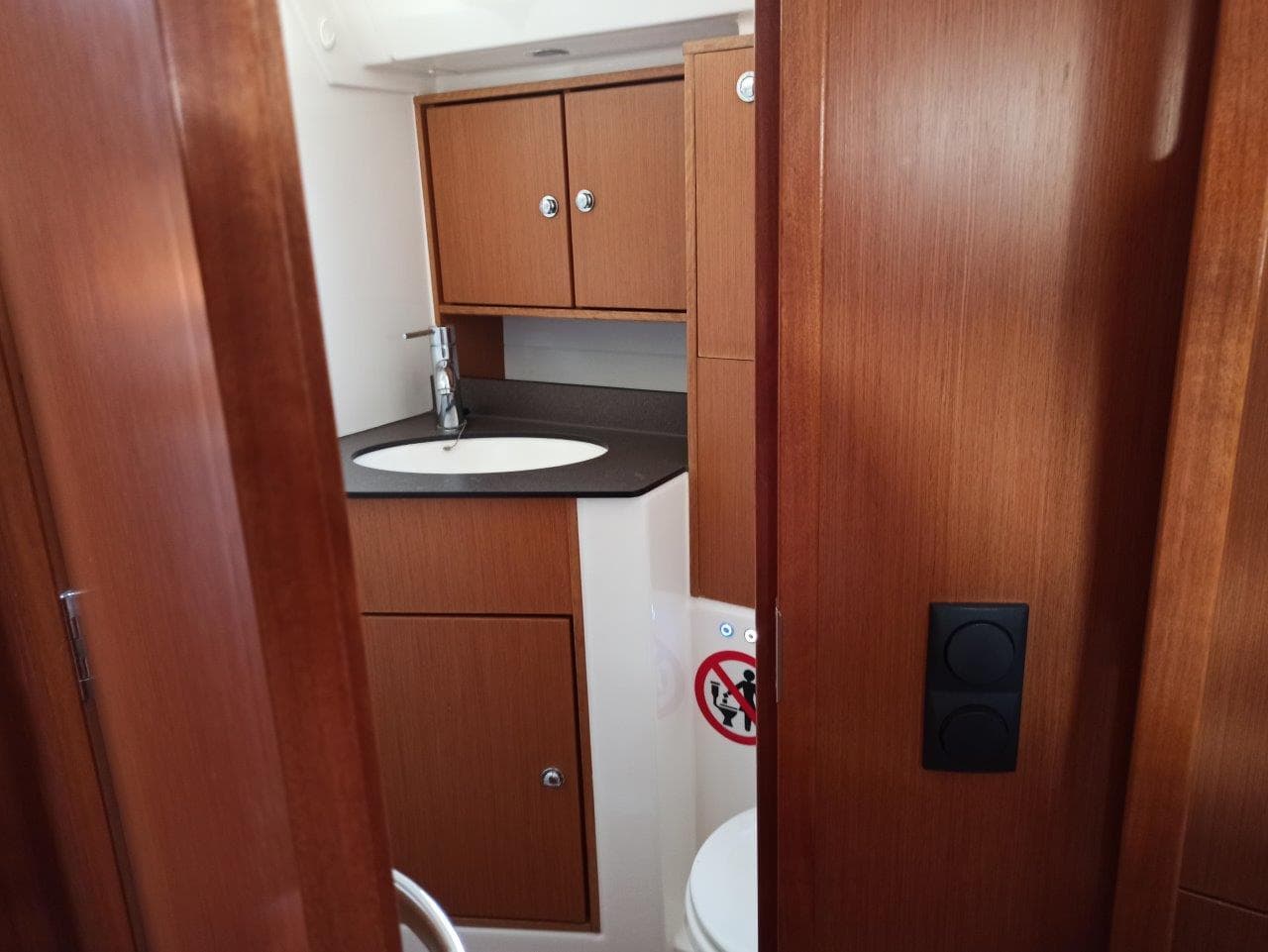 Bavaria 45 Cruiser - photo 29