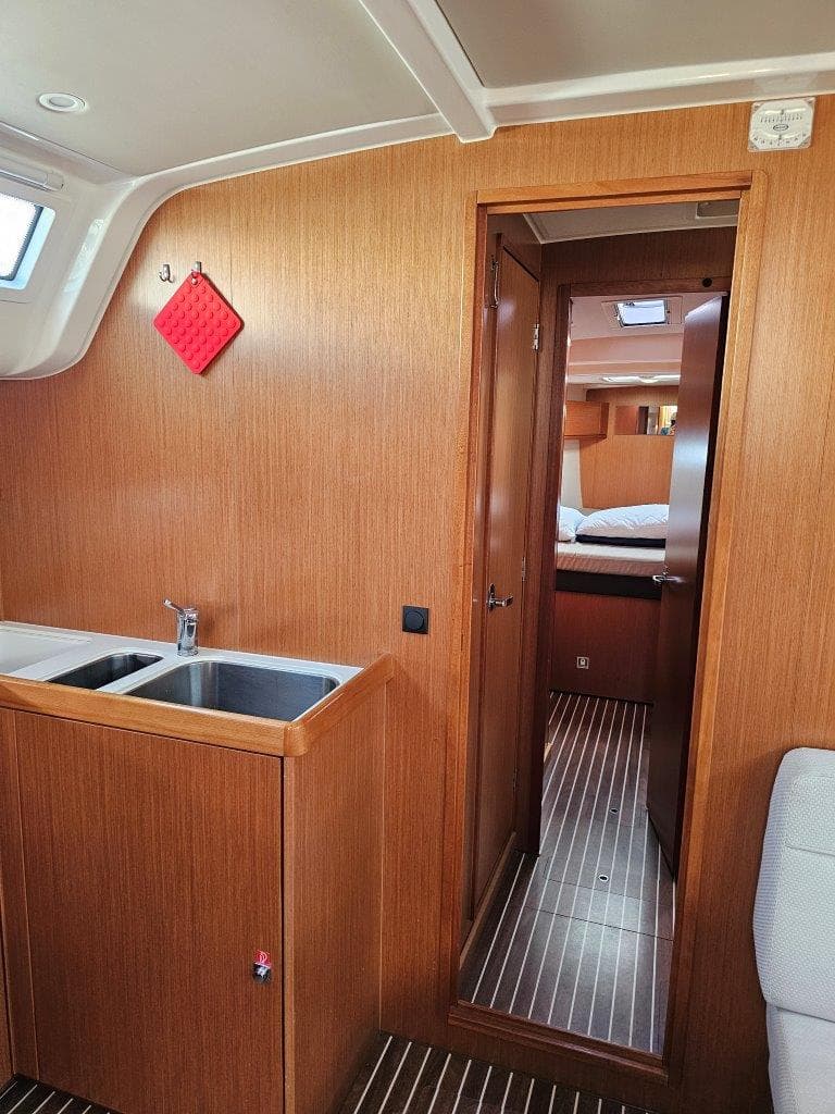 Bavaria 51 Cruiser - photo 4