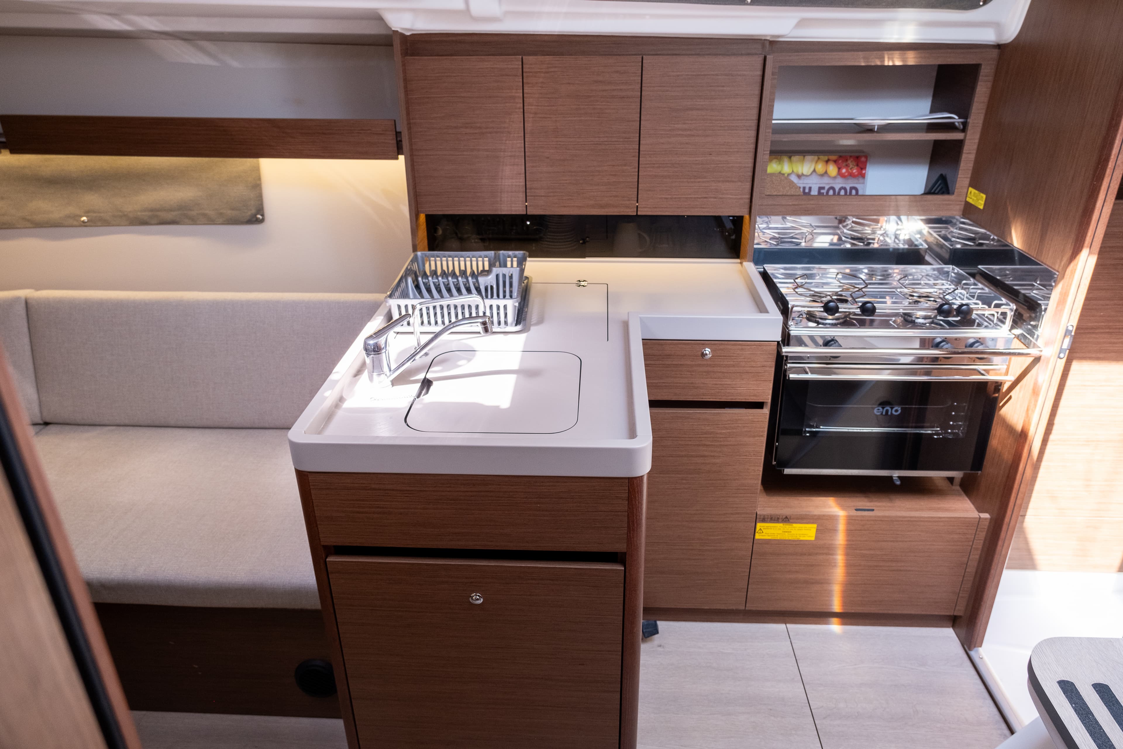 Oceanis 34.1 - photo 18