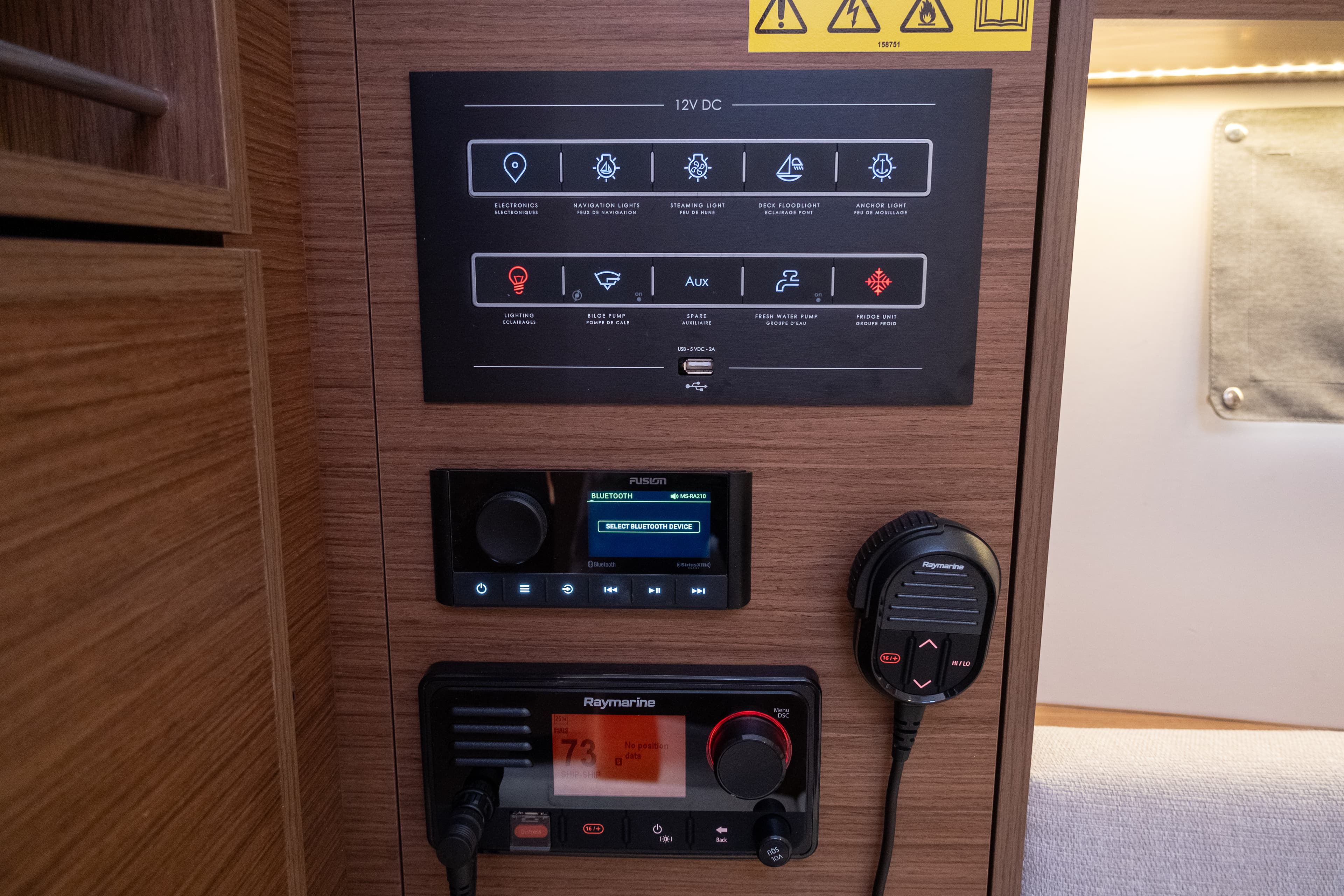 Oceanis 34.1 - photo 6