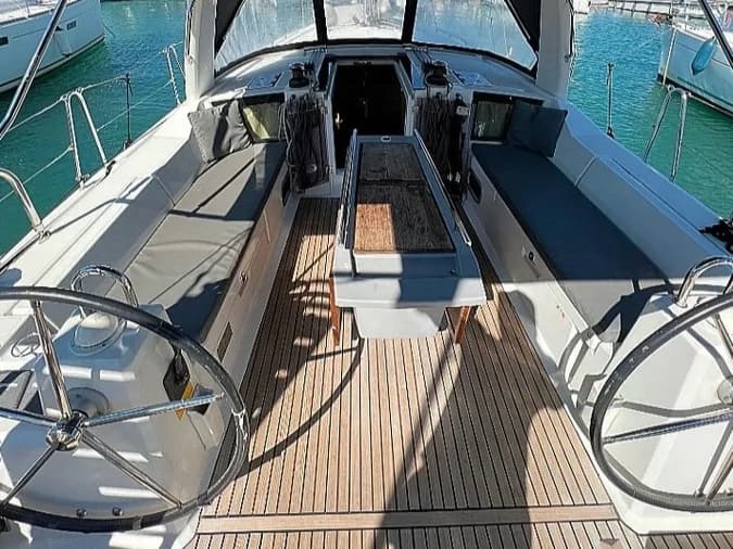 Oceanis 41.1 - photo 6