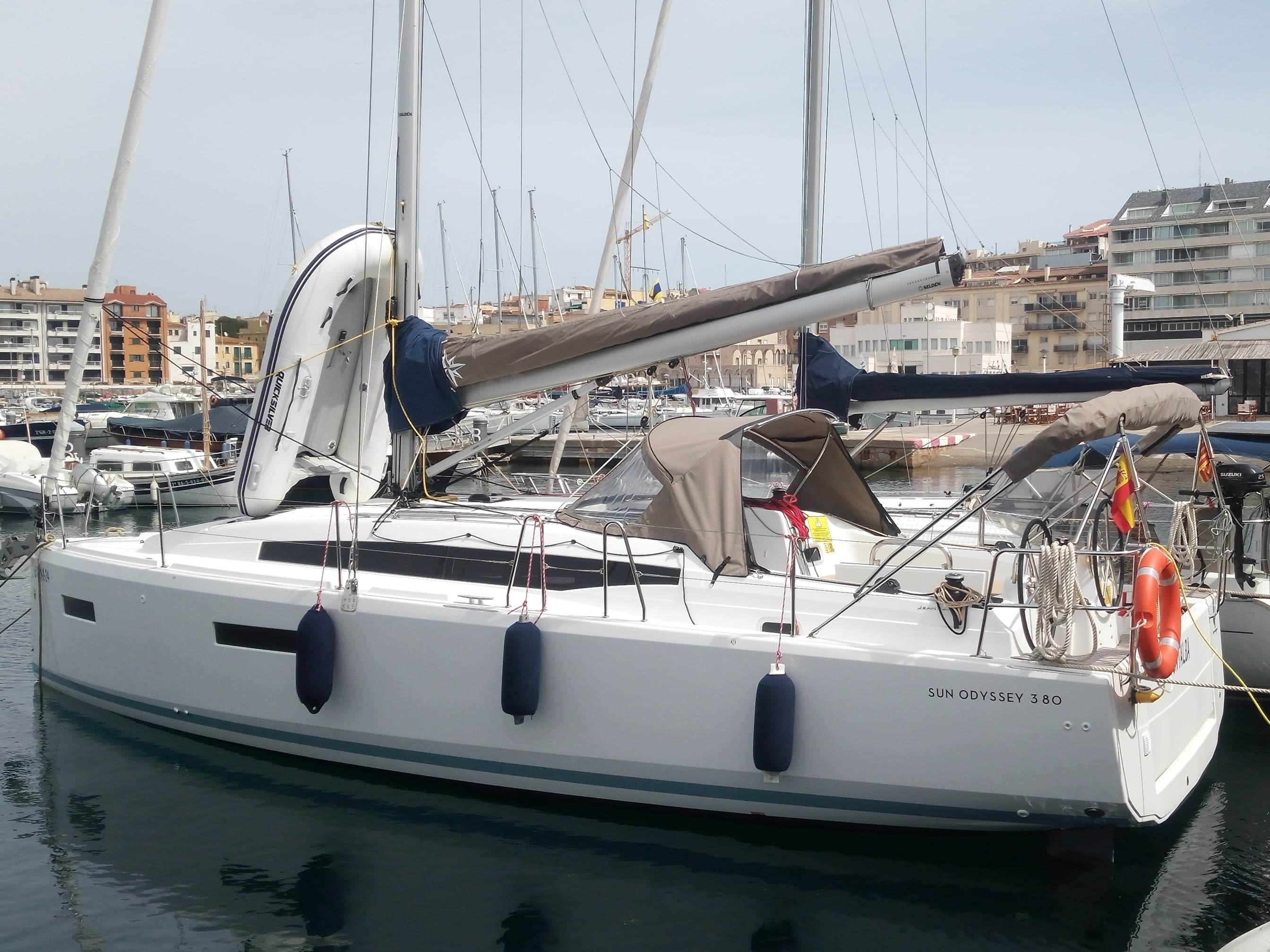 Sun Odyssey 380 - photo