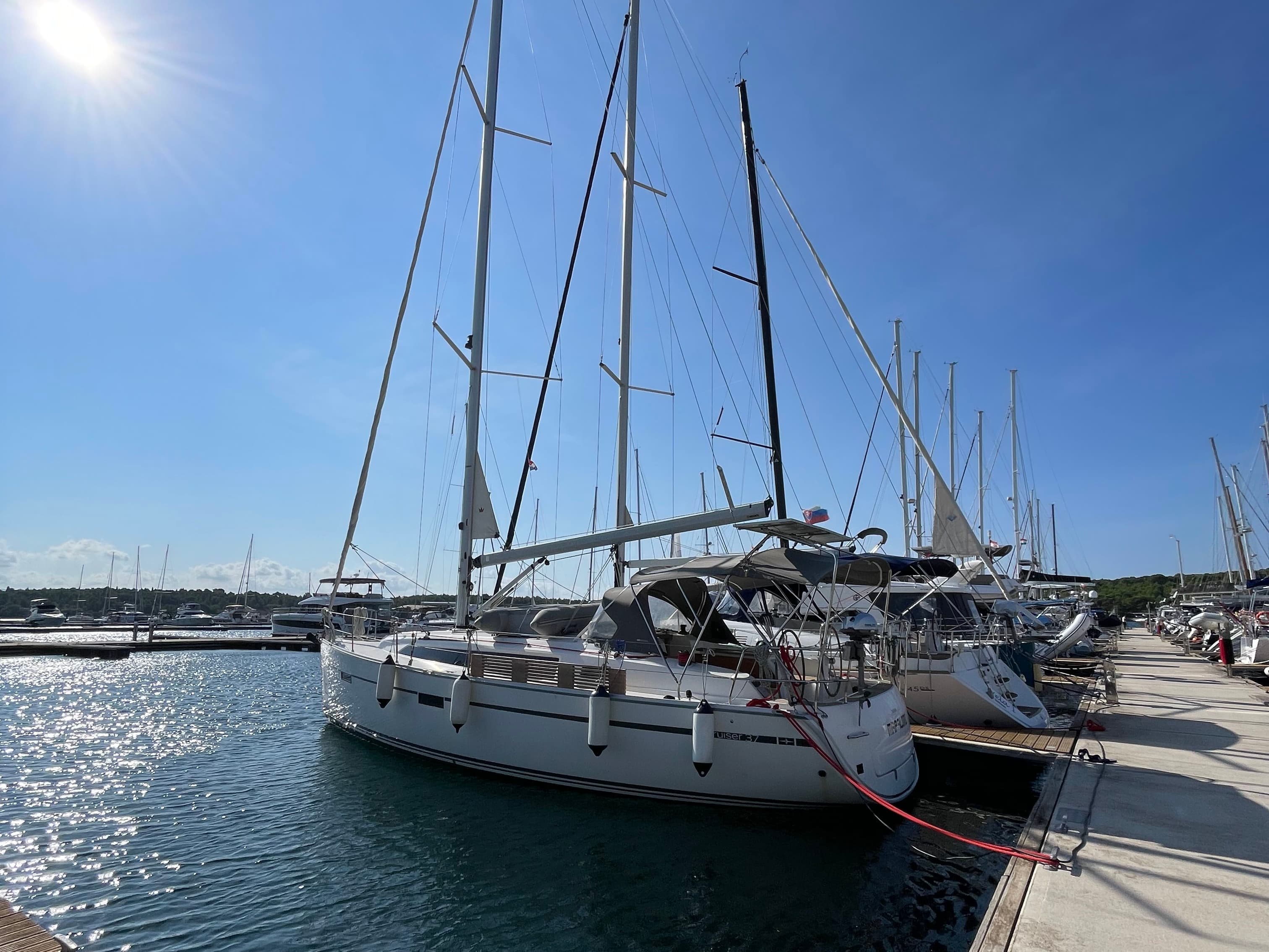 Sundecker 36 Cruiser - photo