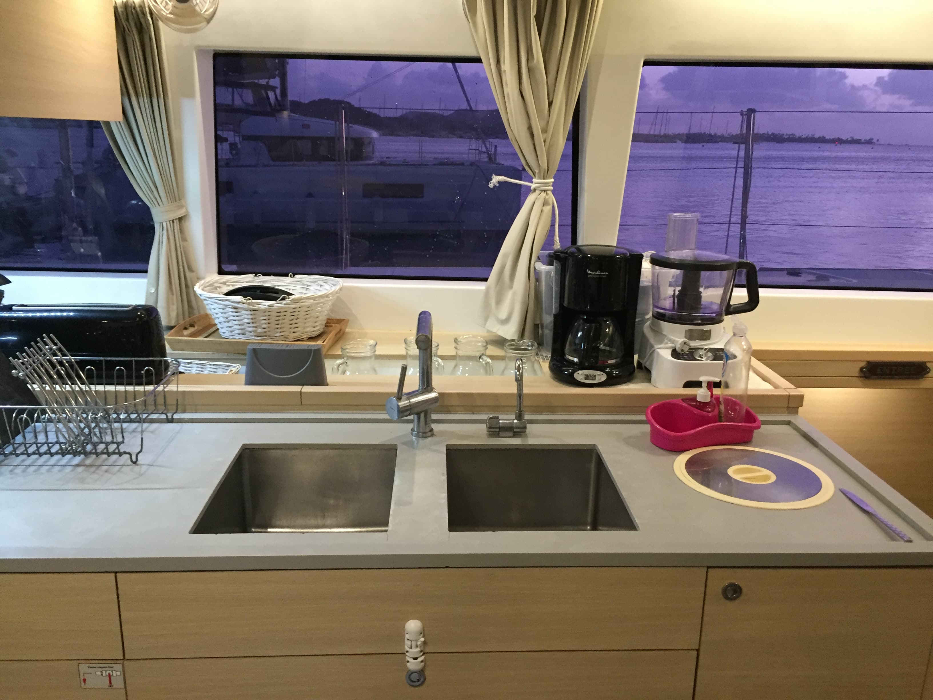 Lagoon 620 - photo 29