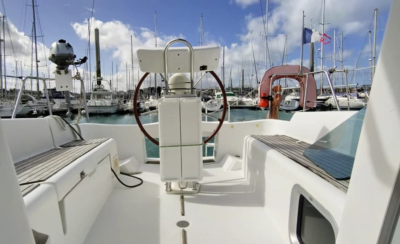 Sun Odyssey 32i - photo 9
