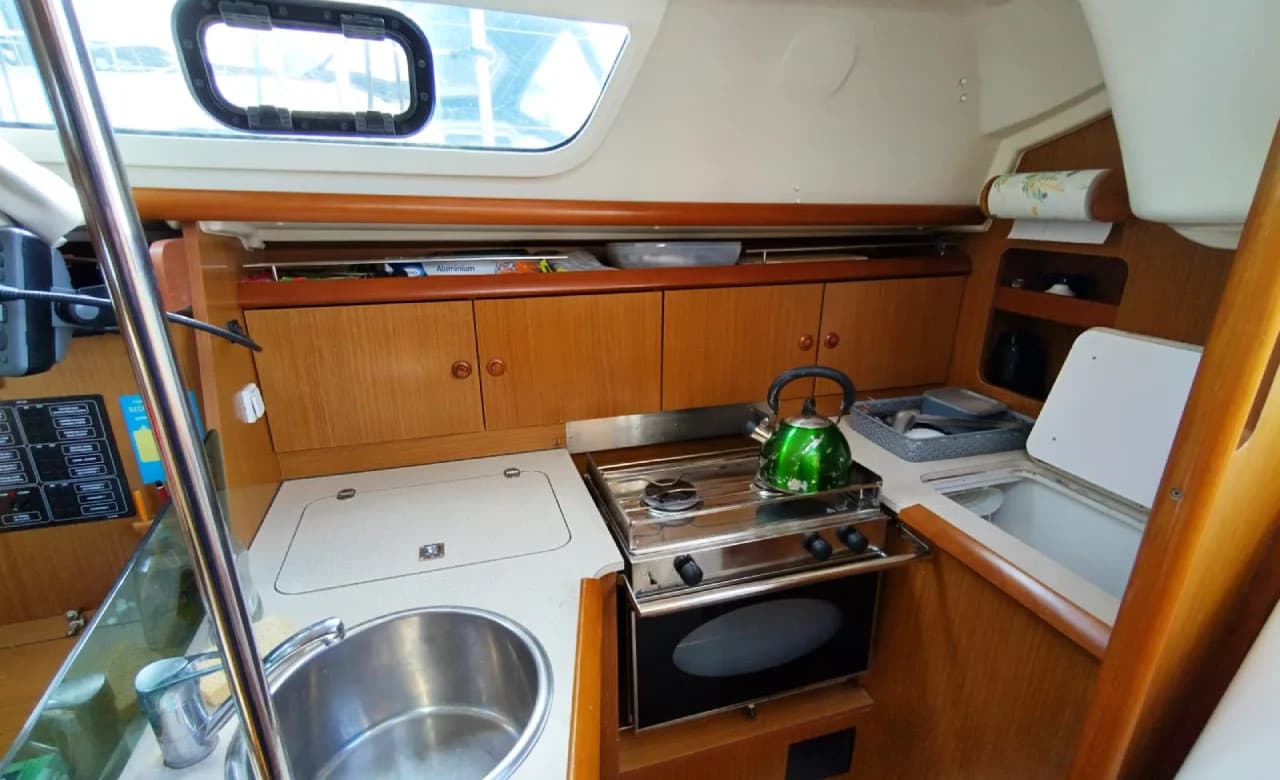 Sun Odyssey 32i - photo 13
