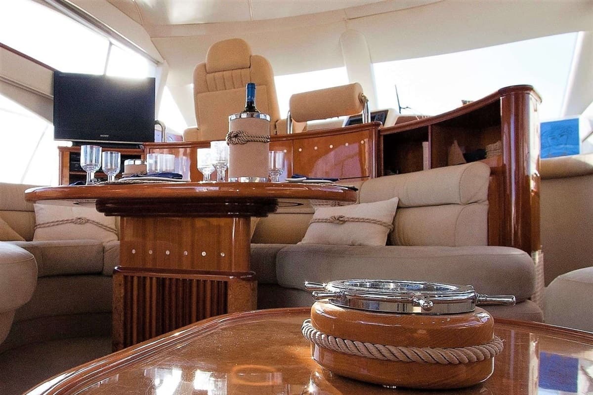 Azimut 58 - photo 15