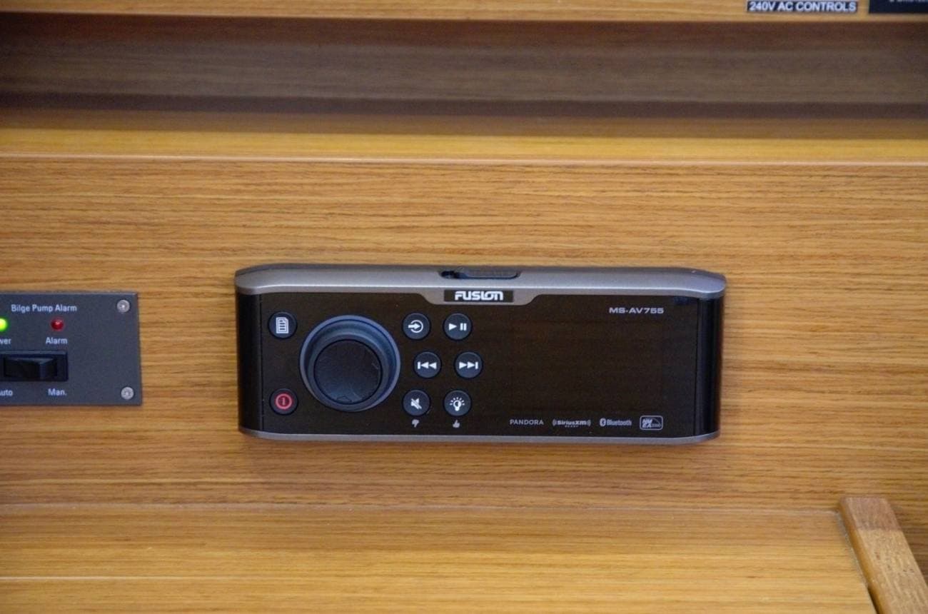 Hanse 588 - photo 17