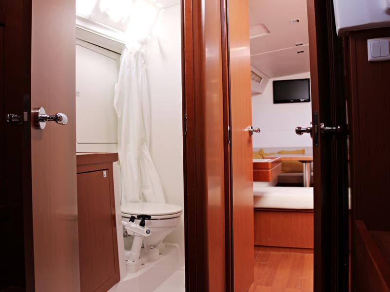 Oceanis 48 - photo 12