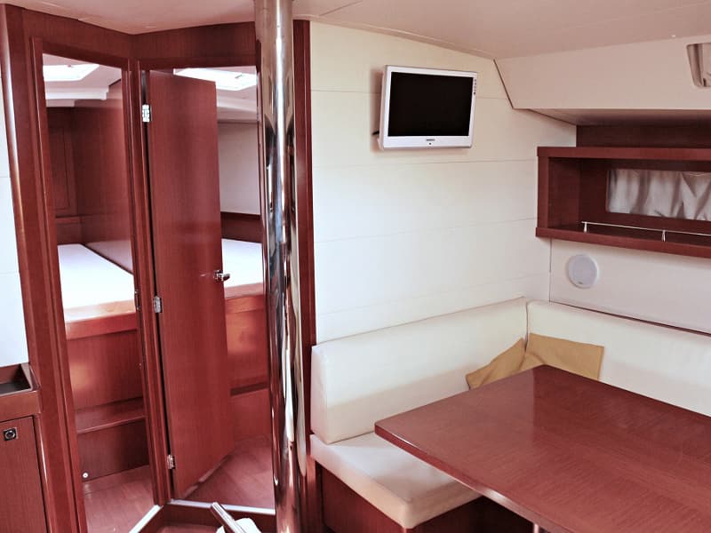 Oceanis 45 - photo 17