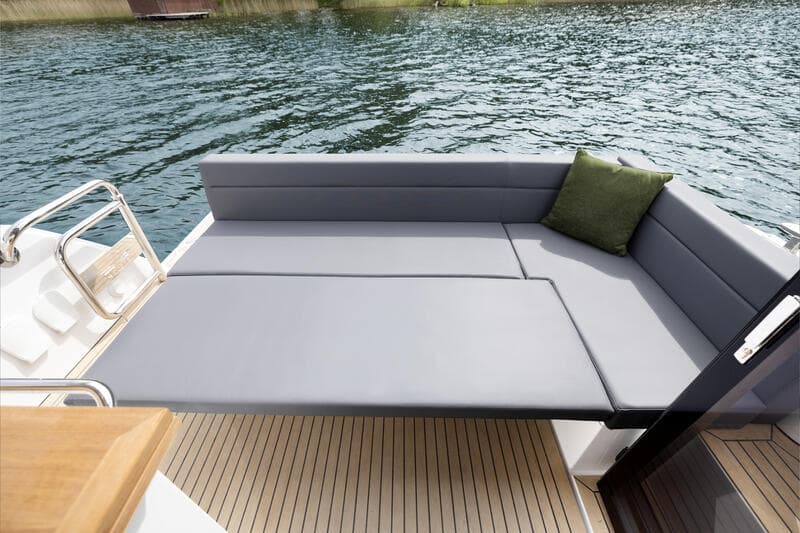 Sealine C335 - photo 4