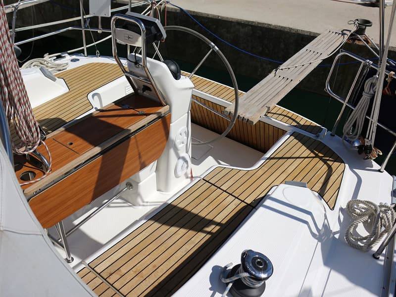 Bavaria Cruiser 33 - photo 7