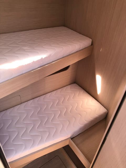 Oceanis 51.1 - photo 8