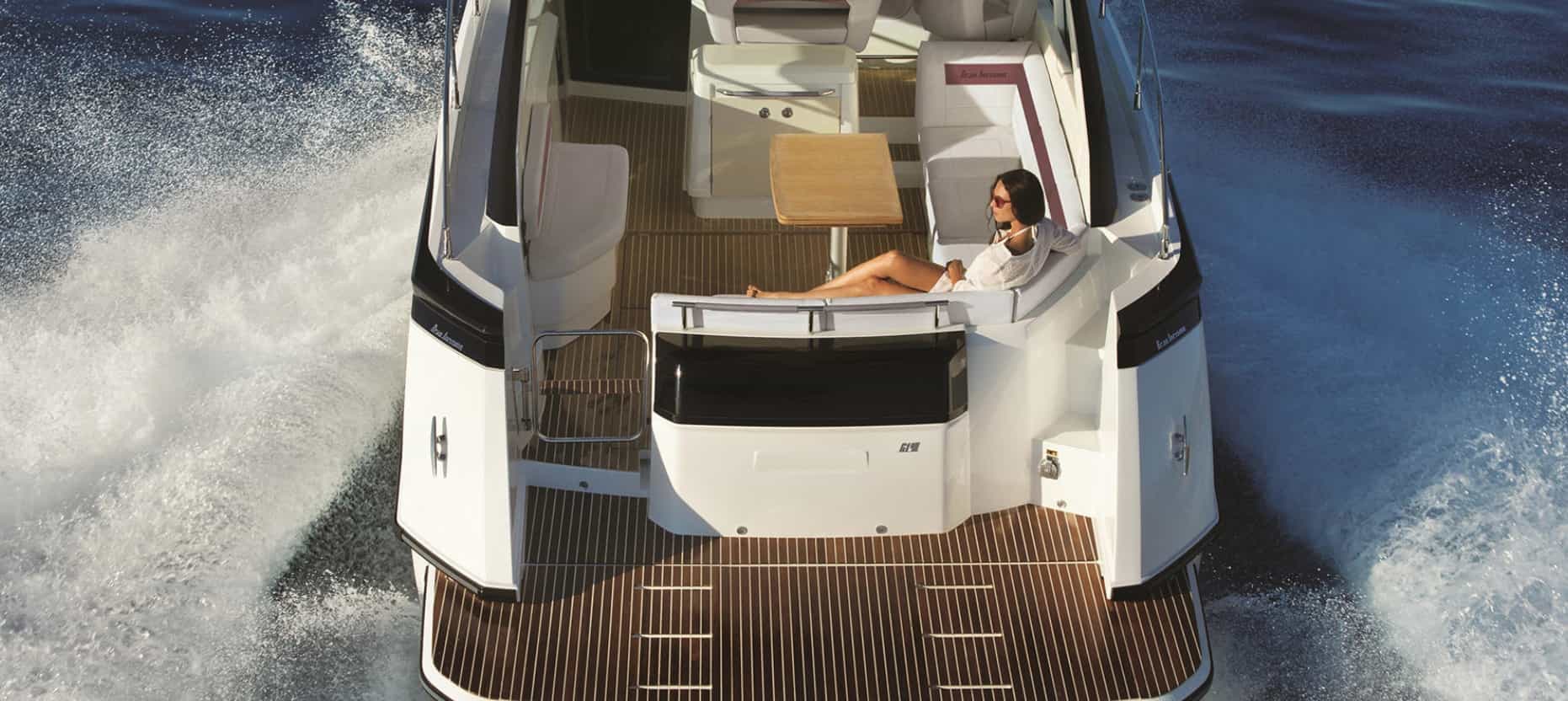 Beneteau GT40 - photo 12