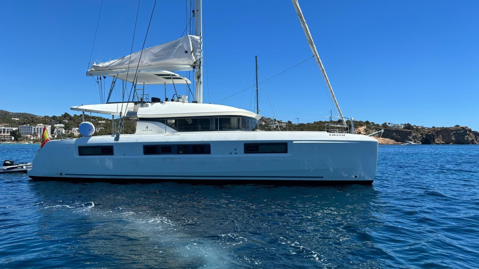 Lagoon 50 - photo 22