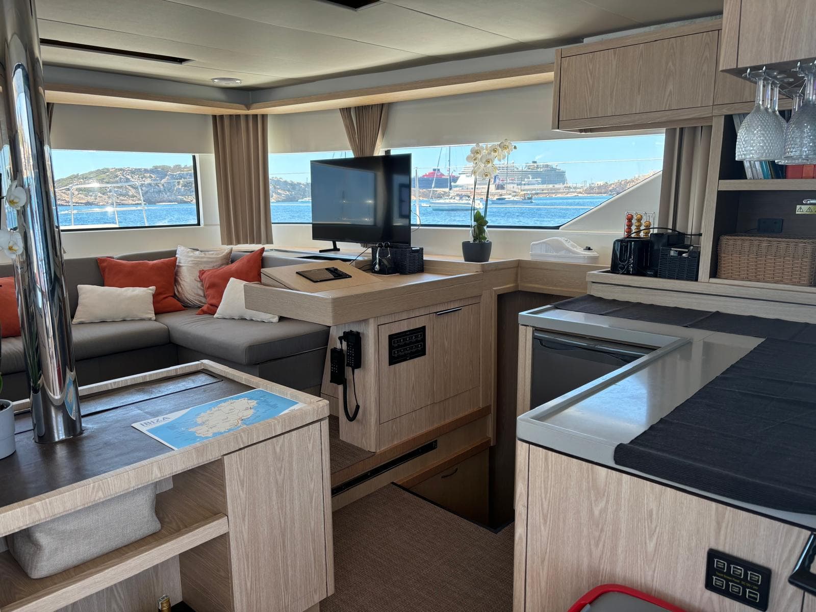 Lagoon 50 - photo 44