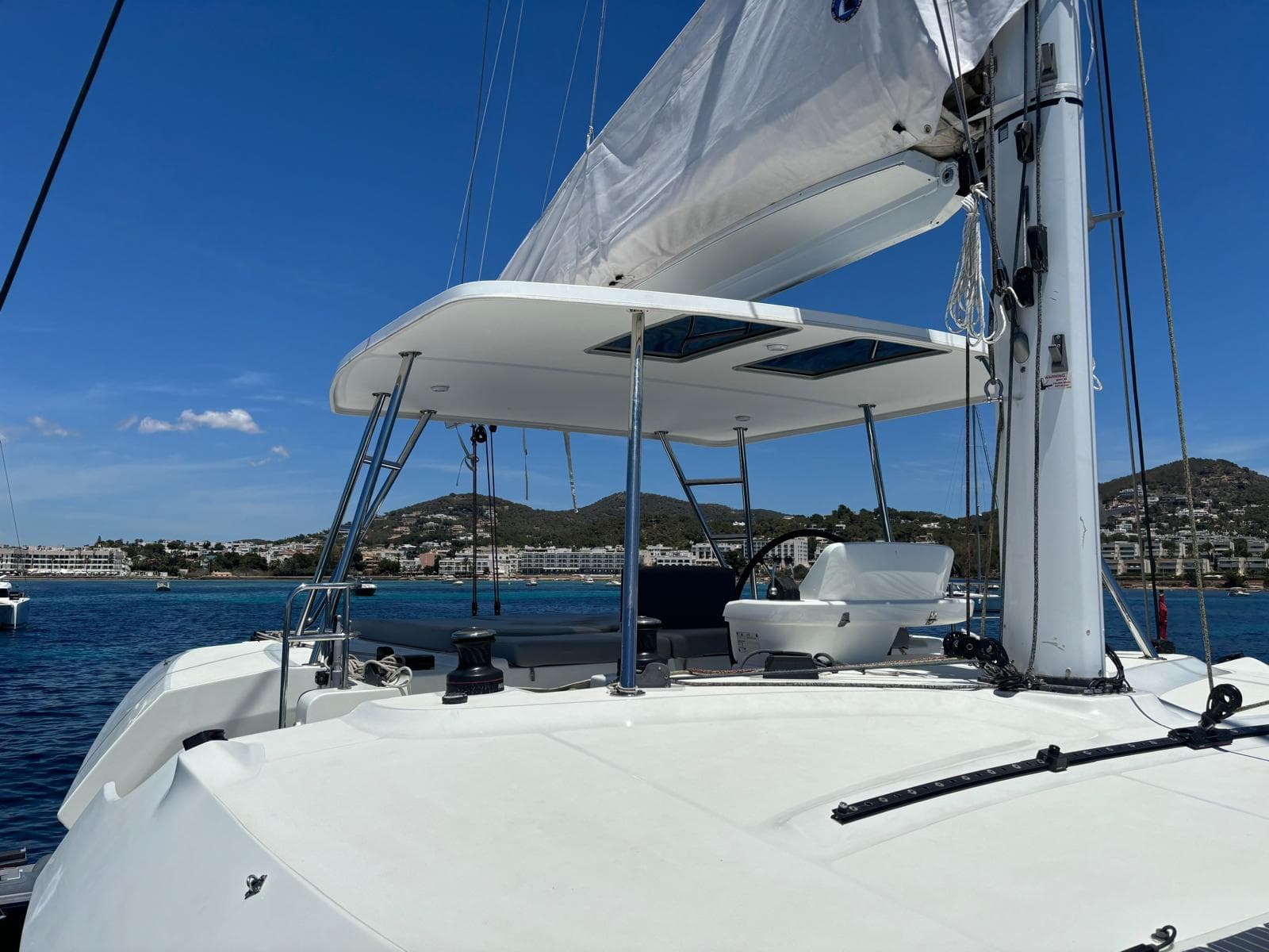 Lagoon 50 - photo 24