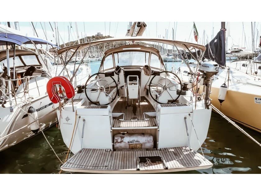 Sun Odyssey 419 - photo