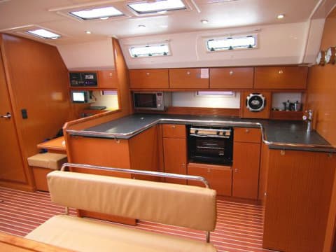 Bavaria Cruiser 50 - photo 9