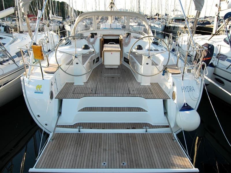 Bavaria Cruiser 45 - photo