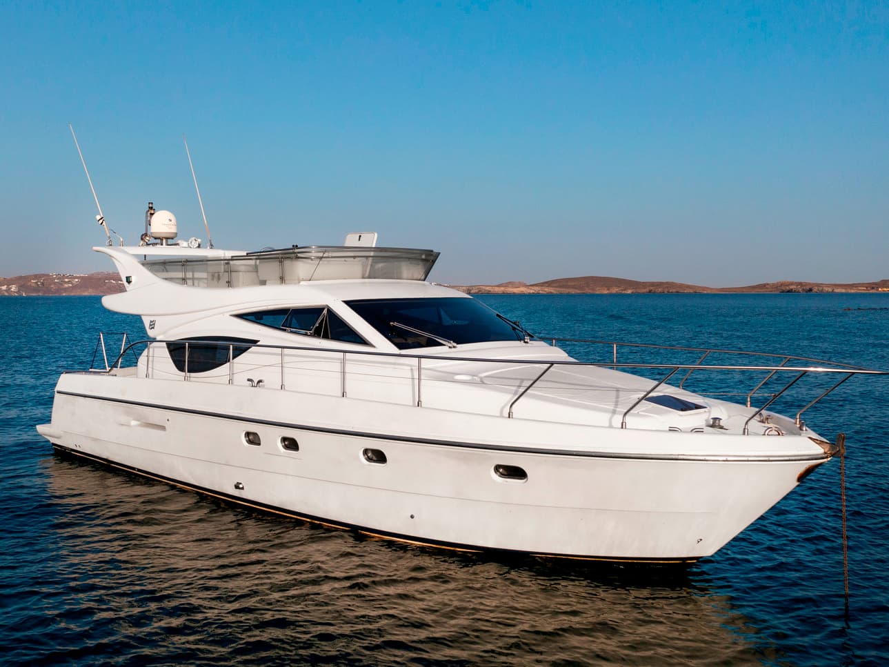 Ferretti 480 - photo