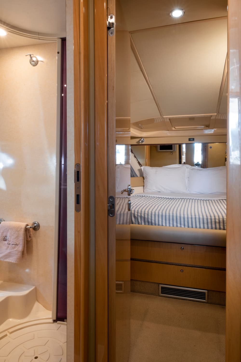 Ferretti 480 - photo 9