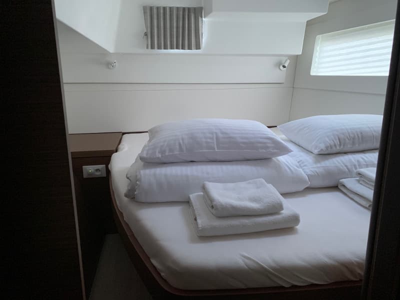 Lagoon 40 - photo 15