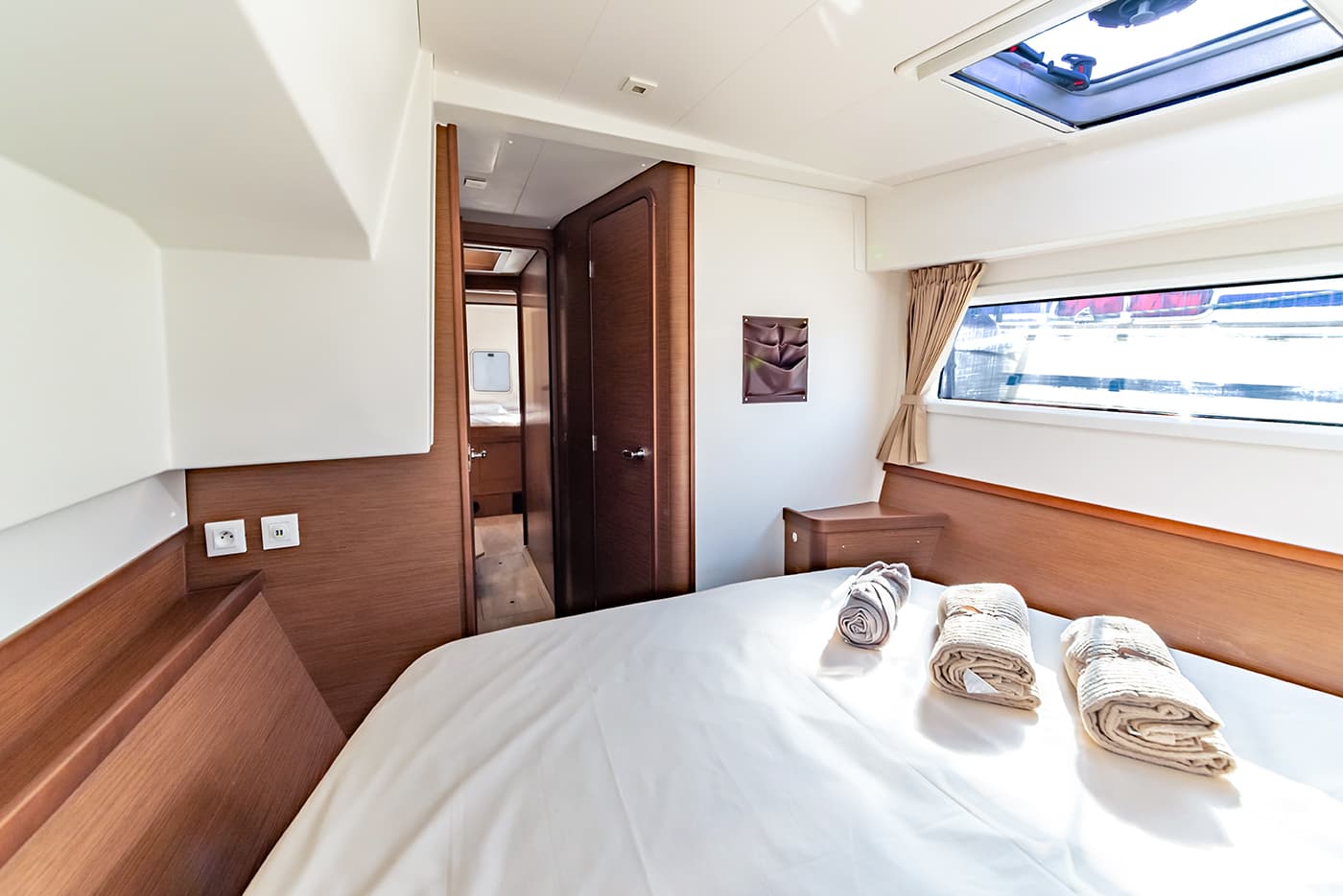 Lagoon 42 - photo 32