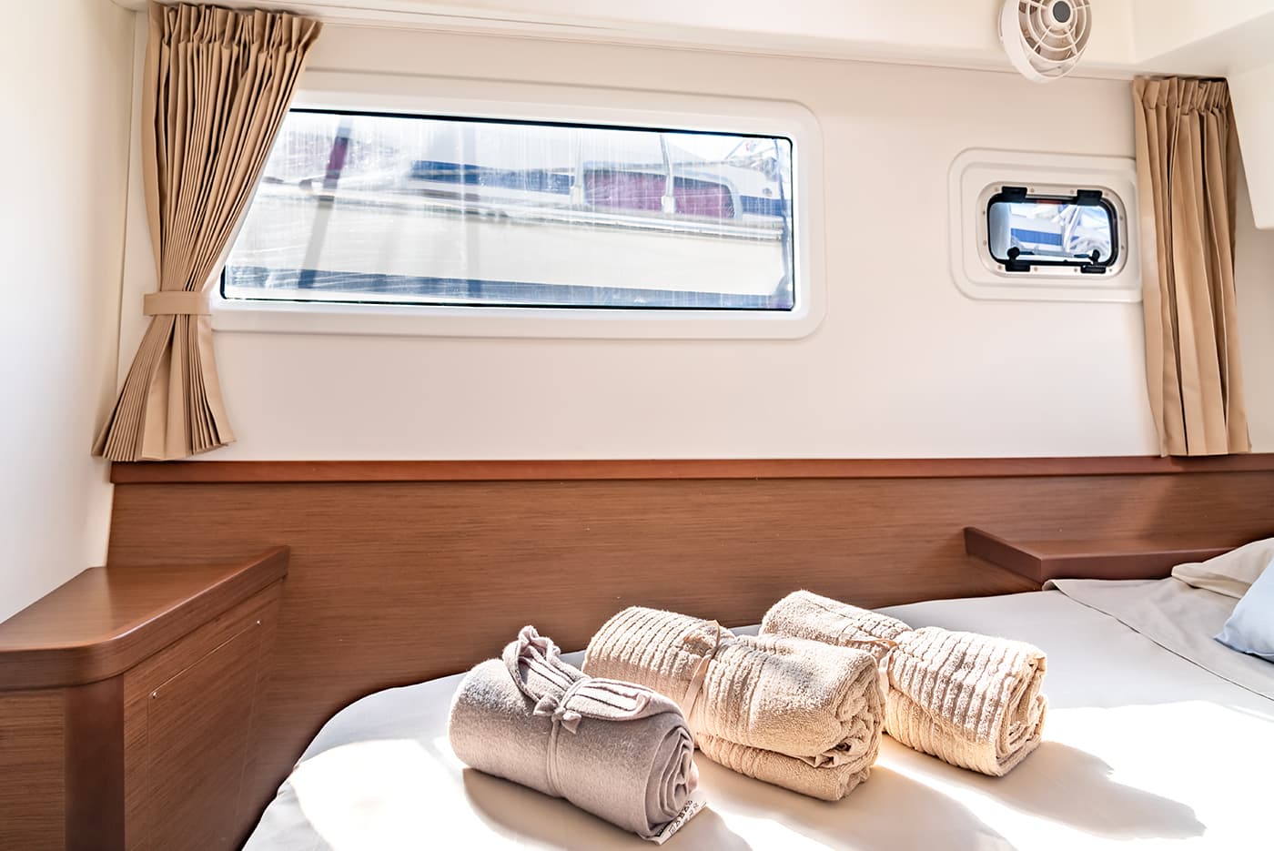 Lagoon 42 - photo 39