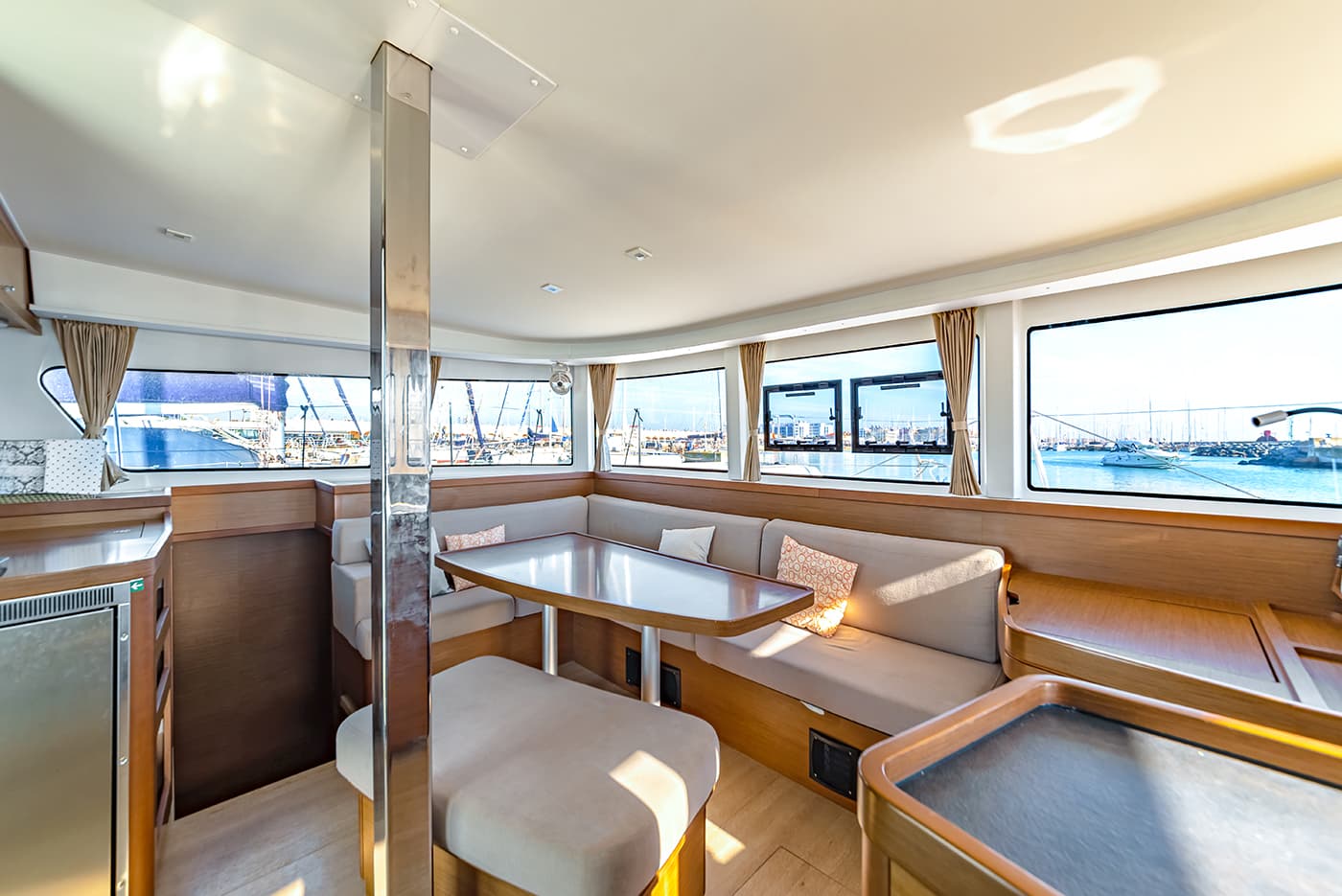 Lagoon 42 - photo 24