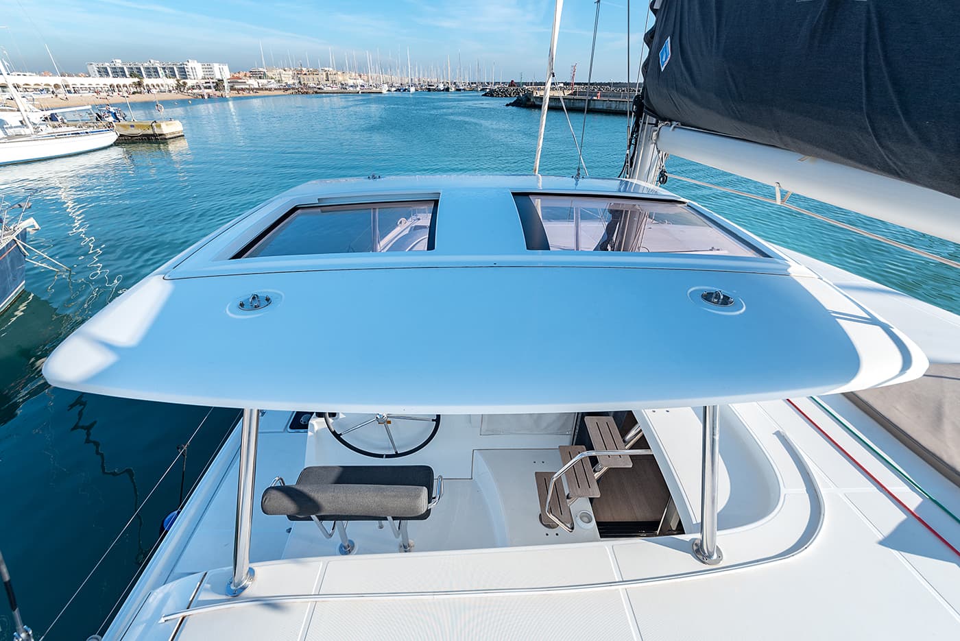 Lagoon 42 - photo 30