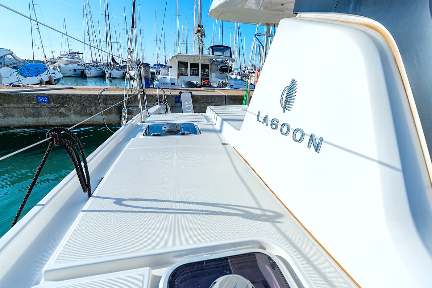 Lagoon 42 - photo 18